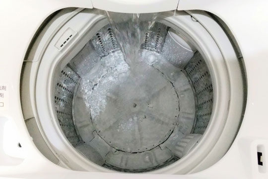 多めの水で洗う 多めの水で洗う