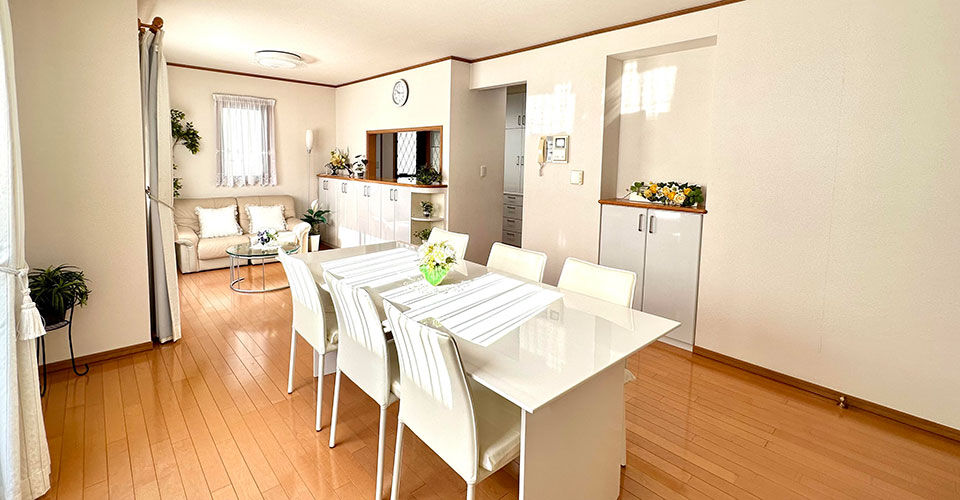 ピカピカに整えられたお掃除のプロ後藤先生のリビング