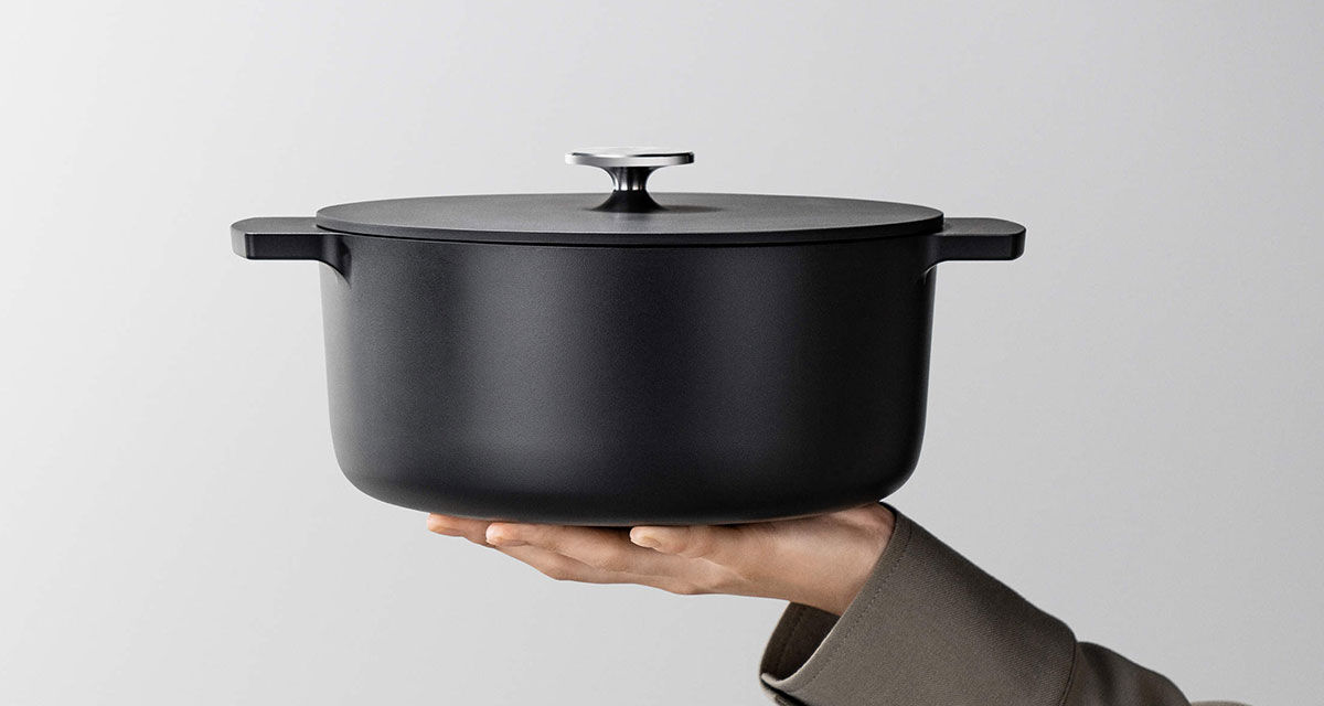 取り回しやすい圧倒的な軽さ。リンナイの無水調理鍋「Leggiero(レジェロ)」