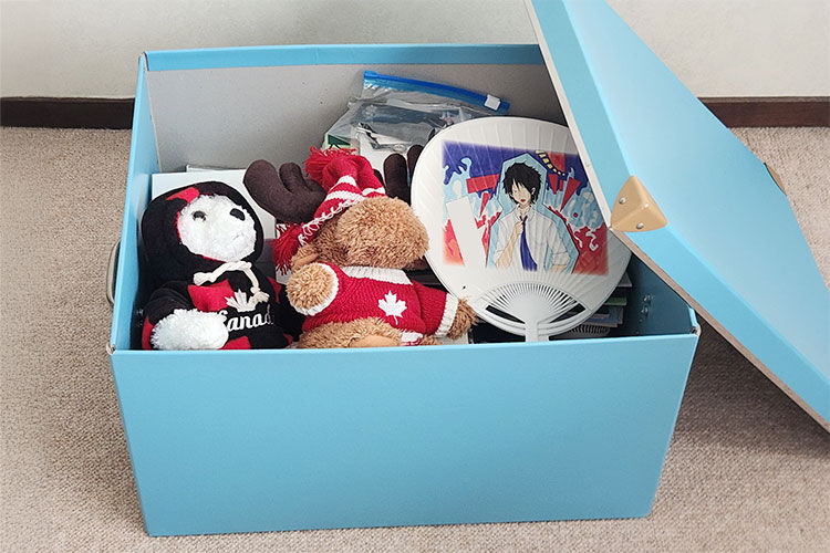 宝生先生のお子さんの思い出の品をまとめた「思い出ボックス」