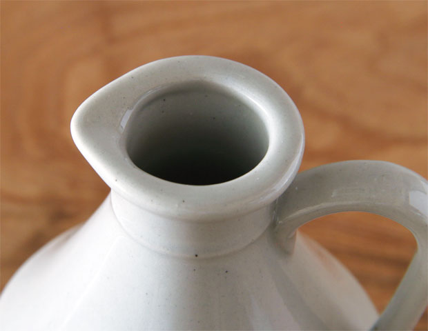 陶器ならではの遮光性