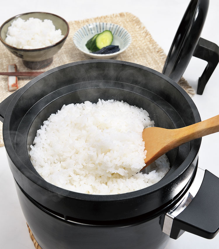 3合炊き炊飯釜「つつみ炊きKAMADO」【型番：RTR-03E】 | Rinnai Style 